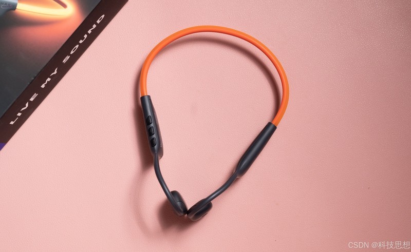 更亮更好听的户外耳机，下班之后畅快运动，哈氪聆光体验