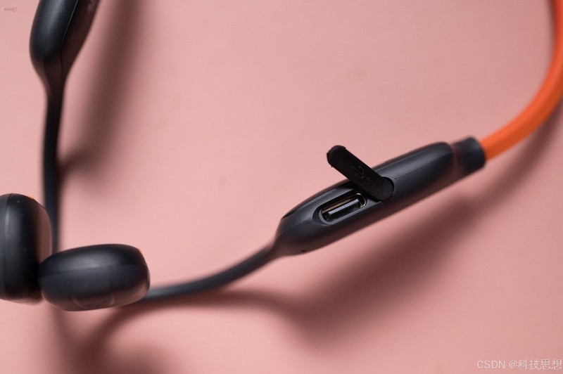 更亮更好听的户外耳机，下班之后畅快运动，哈氪聆光体验
