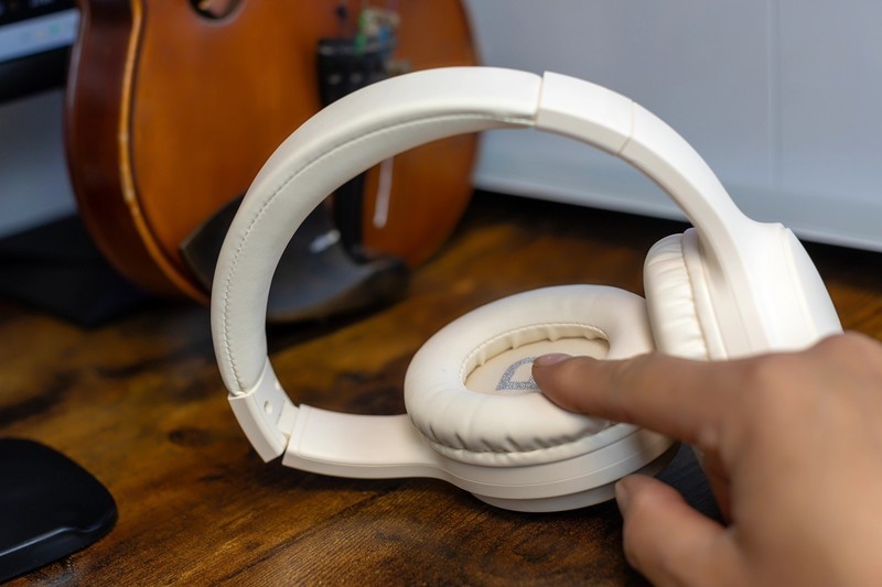 学生党看过来，西圣H1头戴式耳机，百元降噪新境界