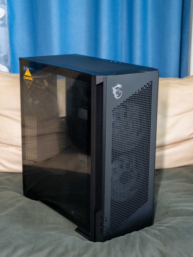 16CM双螺旋风扇加持，微星MPG VELOX 300R AIRFLOW PZ刀锋机箱晒单