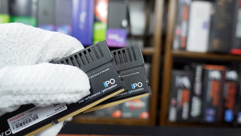 比性能模式提升多大？技嘉Z890 AORUS PRO ICE英特尔IPO套装实测