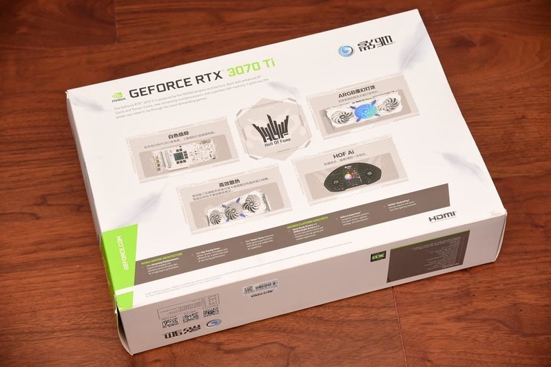 来自服务器血统的游戏主板—美超微C9Z790-CGW，打游戏怎么样？