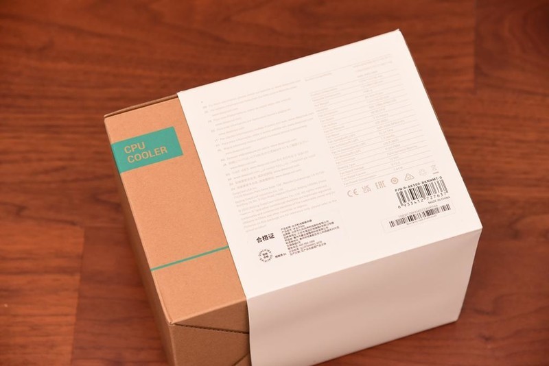 来自服务器血统的游戏主板—美超微C9Z790-CGW，打游戏怎么样？