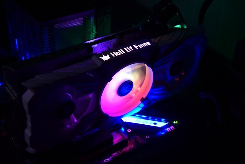 来自服务器血统的游戏主板—美超微C9Z790-CGW，打游戏怎么样？