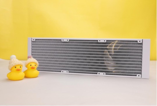 高配CPU最佳拍档，强力散热爽玩3A大作，炽果宙斯XT 360一体式水冷评测