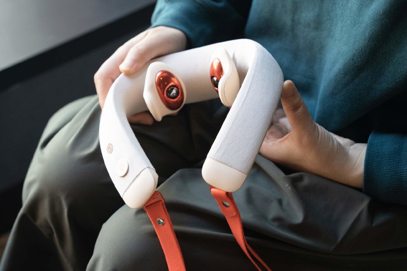 上班脖子酸了怎么办？试试倍轻松元气 CC颈