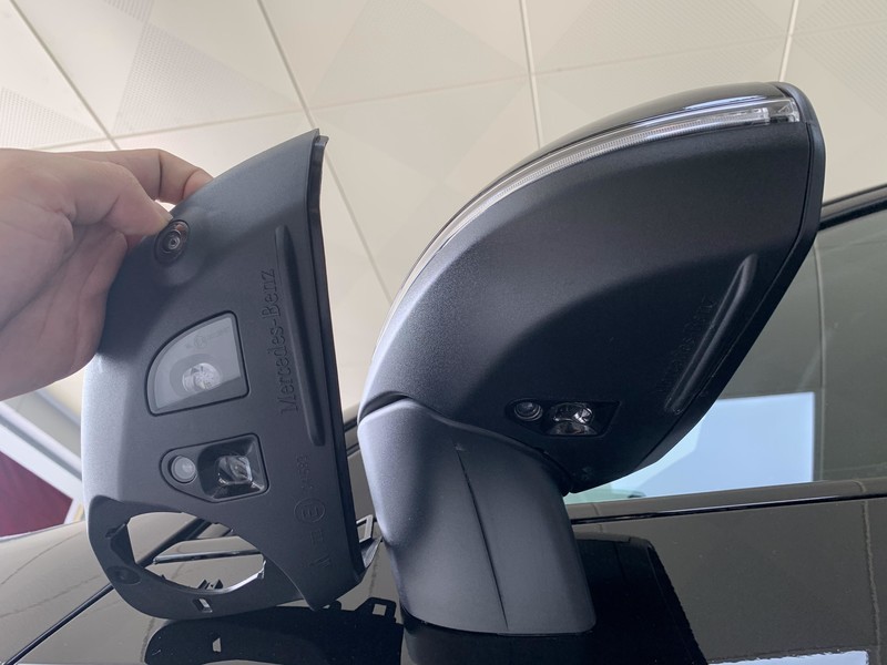 23款奔驰GLC260L升级原厂360全景影像 高清环绕的视野