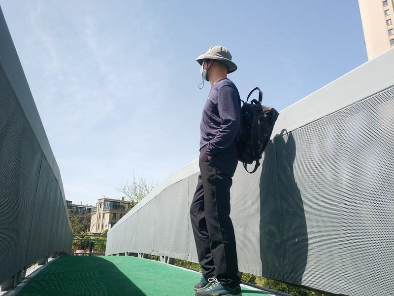 能跑10km无需换洗直接上班的功能西裤：单导25 款单湃休闲西裤