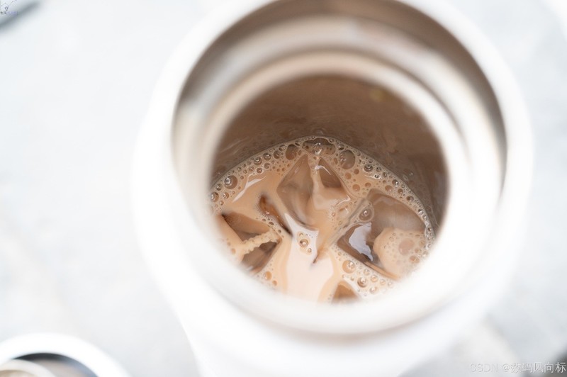 咖啡控狂喜，宫菱Ti1纯钛保温杯，清洁简单不串味