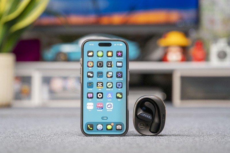 把AI塞进蓝牙耳机，FIIL GS Links抢了速录员和同声传译的饭碗