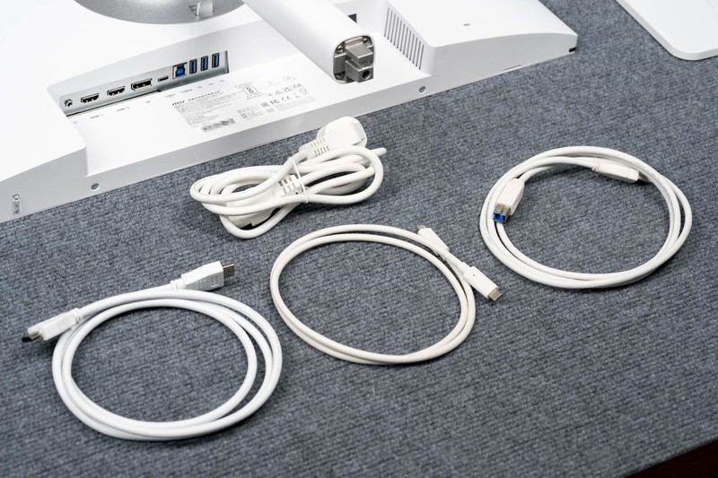 定位商务素质全能，软硬件综合护眼，Modern MD272UPHW显示器评测