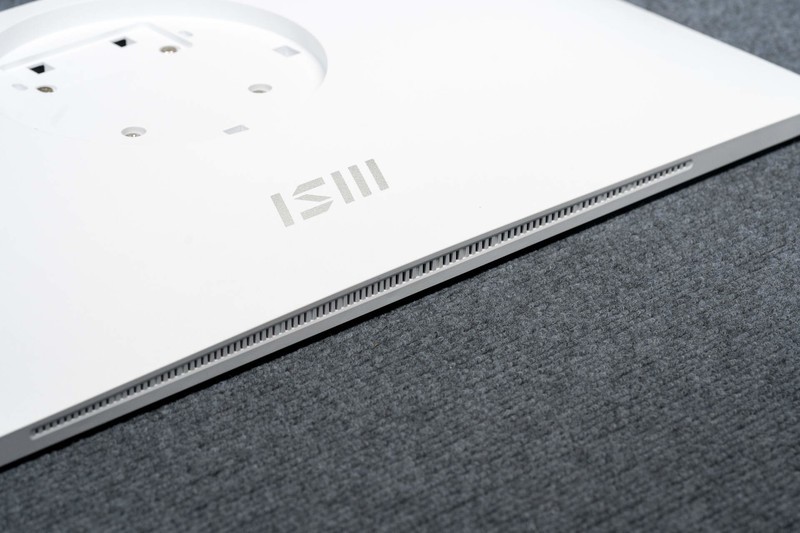 定位商务素质全能，软硬件综合护眼，Modern MD272UPHW显示器评测