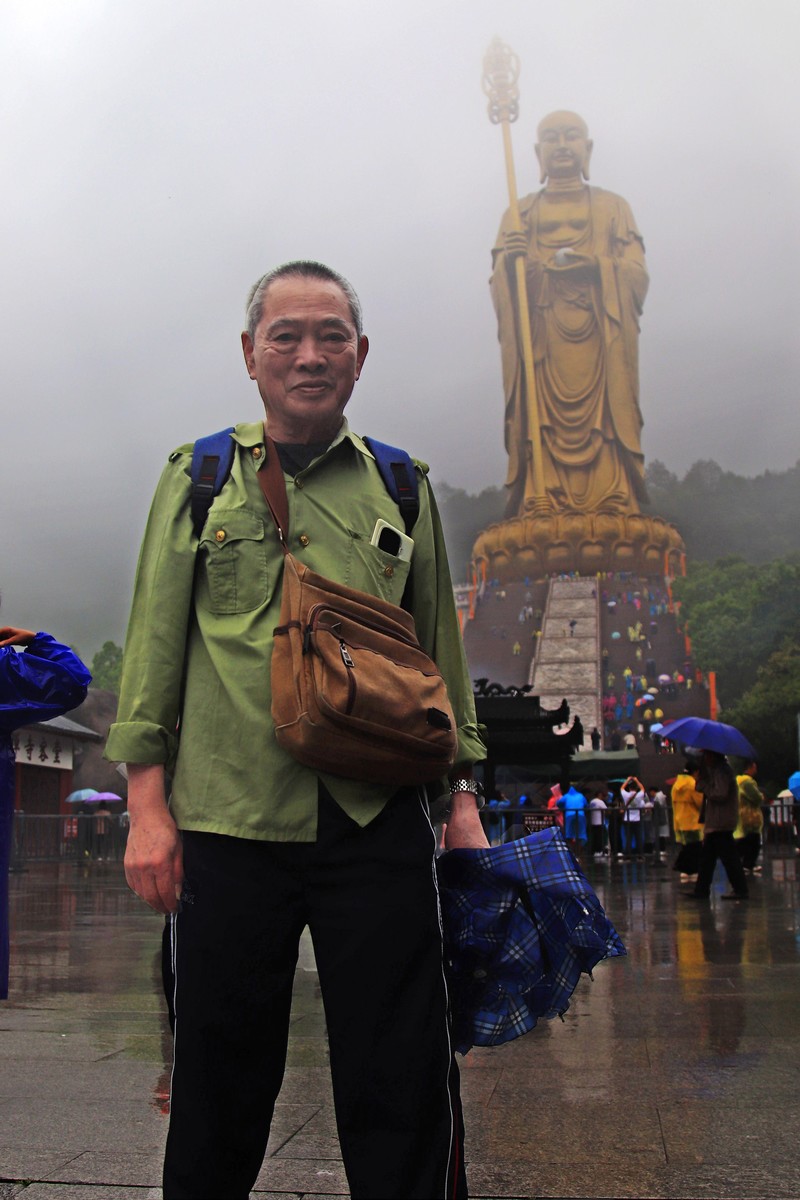 游览九华山大愿文化园