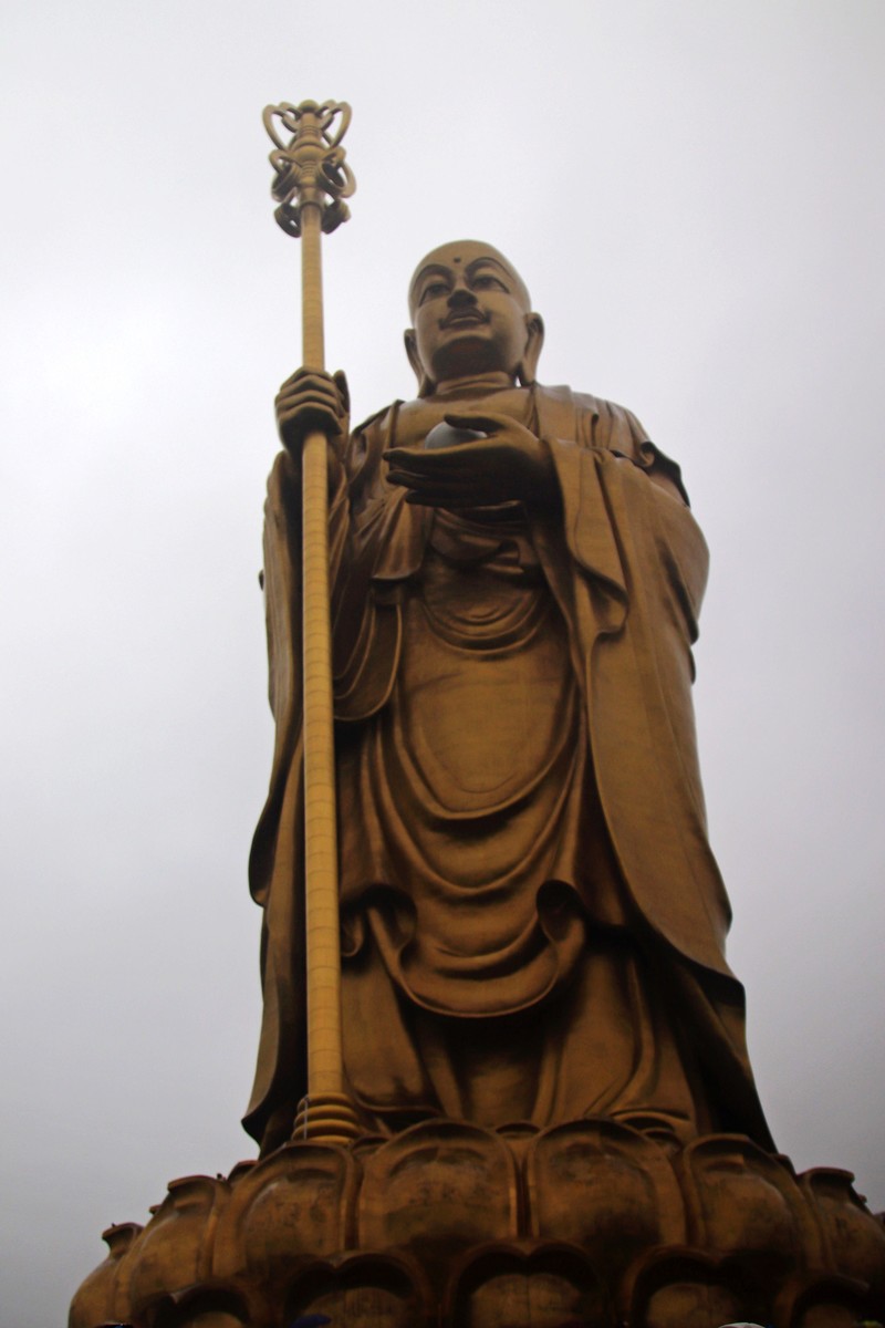 游览九华山大愿文化园