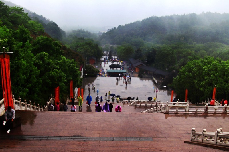 游览九华山大愿文化园