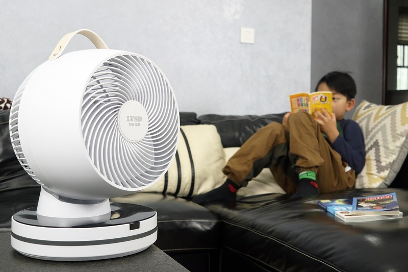 温柔呵护 静享清凉——利维斯顿（ILVSD）智能直流变频空气循环扇体验