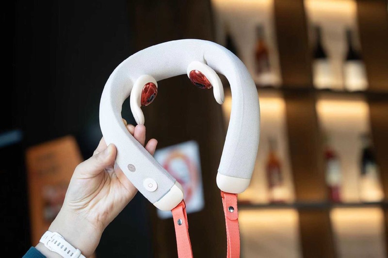 上班脖子酸了怎么办？试试倍轻松元气 CC颈