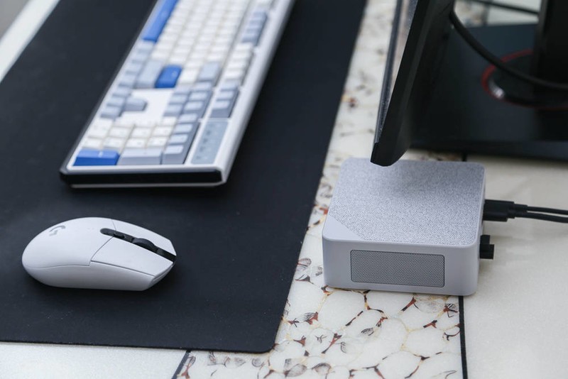 零刻SEi12迷你主机评测，12代酷睿i5-12450H，巴掌大小跑分近百万