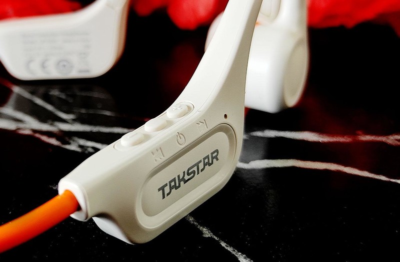 内置储存，定位亲民，得胜LR100W骨传导耳机