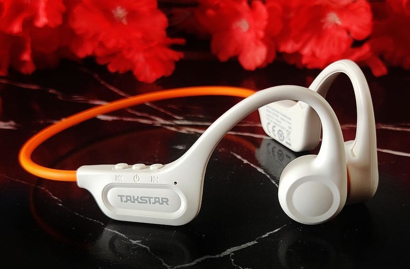 内置储存，定位亲民，得胜LR100W骨传导耳机