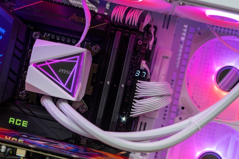 特挑颗粒与铝制马甲的卓越体验，美商海盗船复仇者内存体验