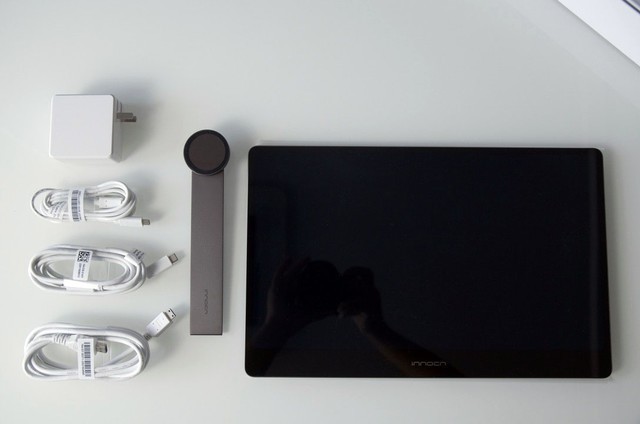 将显示器轻松分身，入手INNOCN 15A1F便携屏体验有感