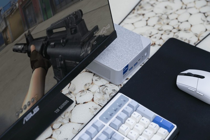 零刻SEi12迷你主机评测，12代酷睿i5-12450H，巴掌大小跑分近百万