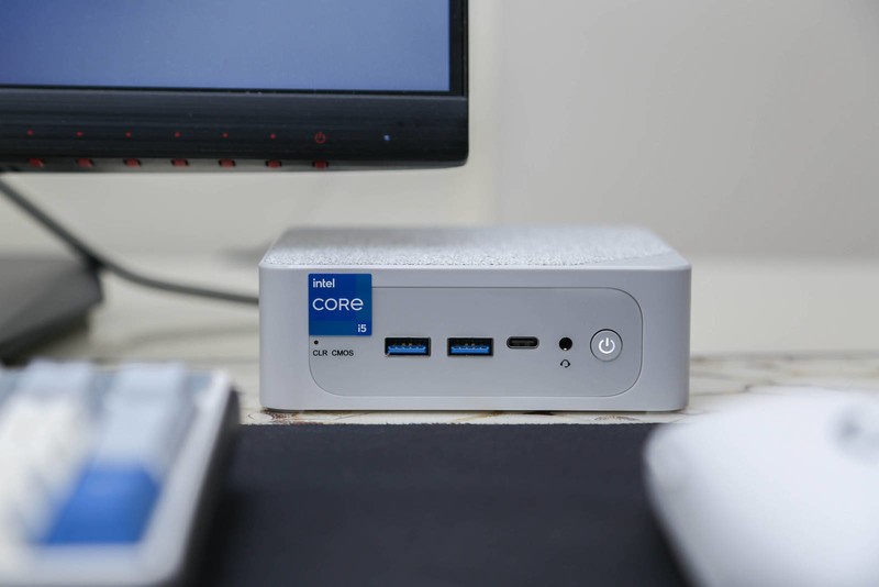 零刻SEi12迷你主机评测，12代酷睿i5-12450H，巴掌大小跑分近百万