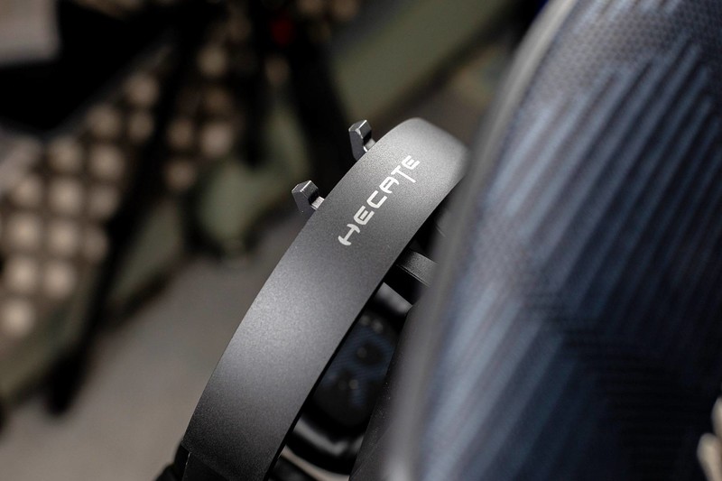 打无畏契约耳机该怎么选？300以内性价比双声卡游戏耳机，漫步者G2PRO使用体验