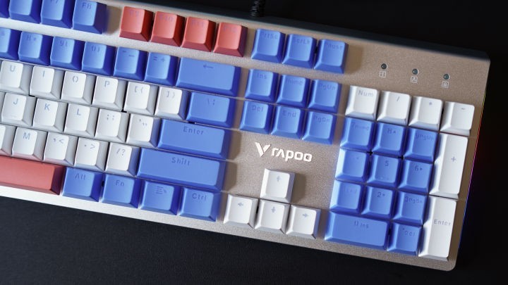 雷柏V530体验：你用过防水的机械键盘吗？