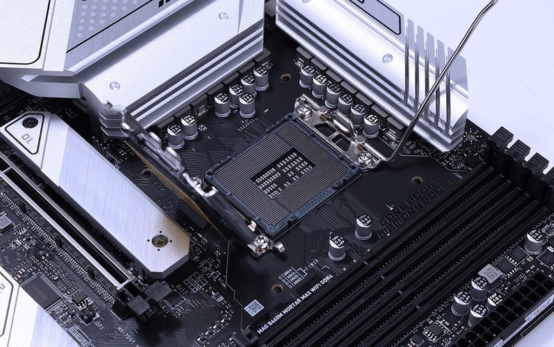 迷你版“巨物”异形机箱，搭配可超频的非K酷睿i5-12400装机分享