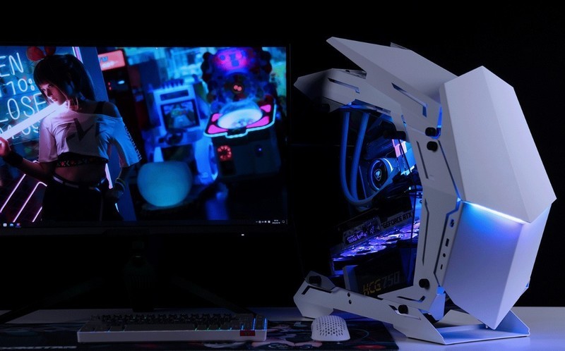 迷你版“巨物”异形机箱，搭配可超频的非K酷睿i5-12400装机分享