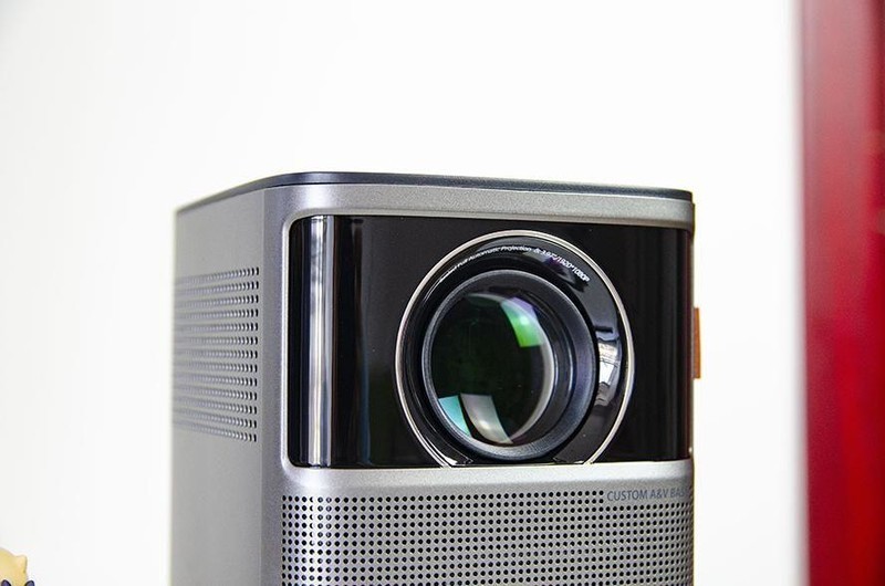 百吋大屏随身，千元档性价比小钢炮酷开X5智能投影仪体验有感