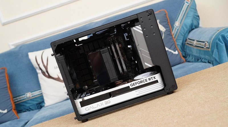 谁才是高性价比游戏神器？R5 9600X、i5 14600KF对比测试