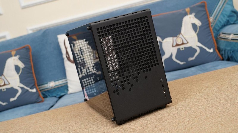 谁才是高性价比游戏神器？R5 9600X、i5 14600KF对比测试