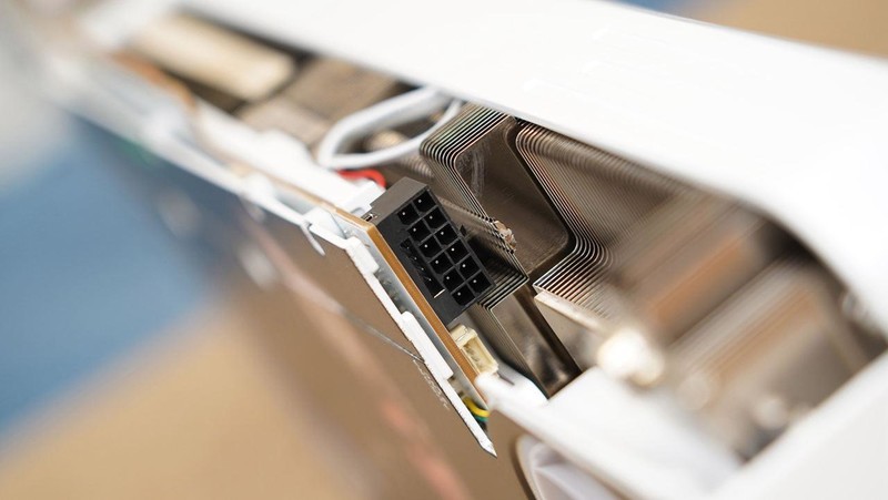 谁才是高性价比游戏神器？R5 9600X、i5 14600KF对比测试