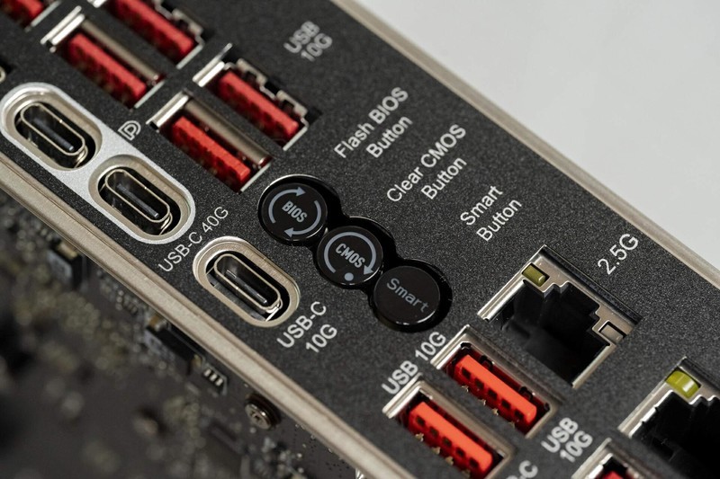 9600X也不弱，微星X870E暗黑主板+3070Ti，游戏性能实测