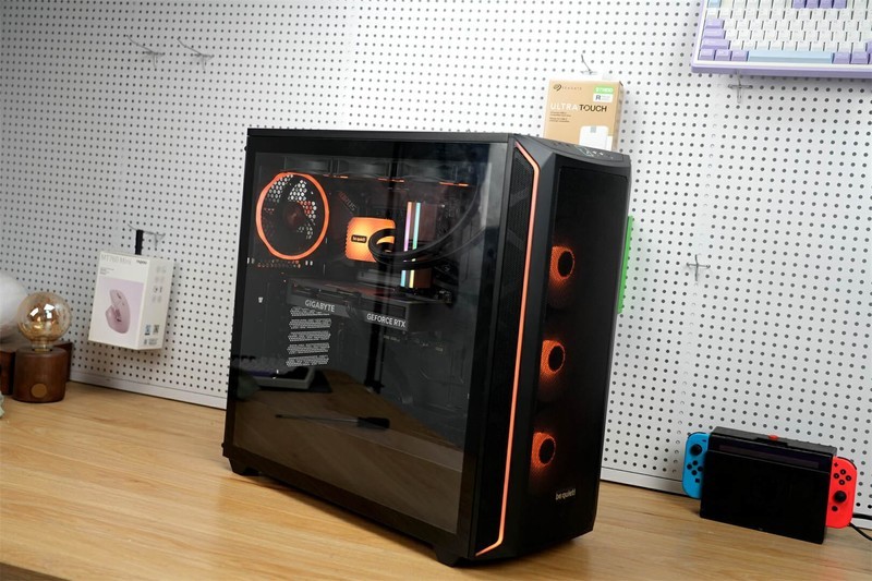 德商德静界主机：静谧与性能的完美融合，静享科技之美！