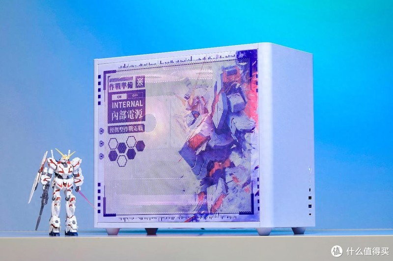 独角兽漫迷的最爱，硕一凤凰U350打造高达主题装机