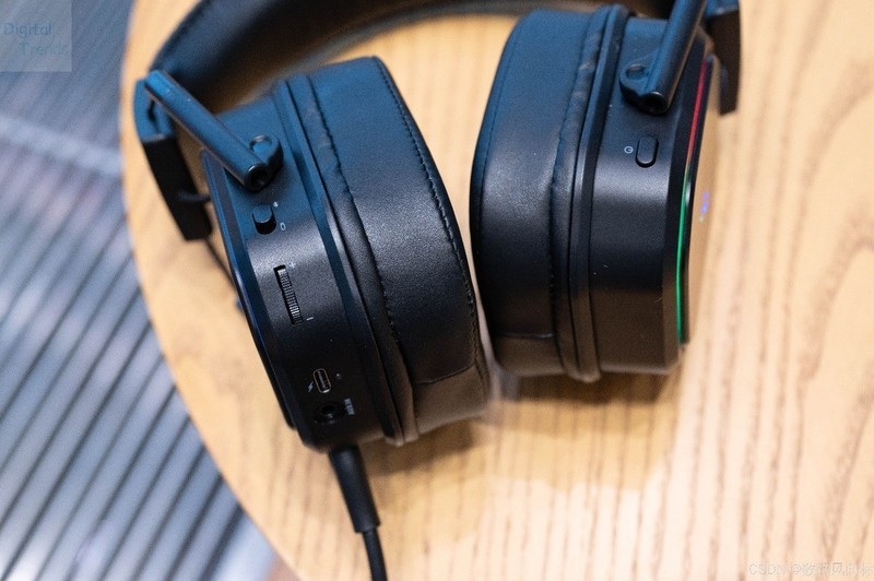 游戏耳机怎么选？雷柏VH850：舒适佩戴，持久作战不累耳！