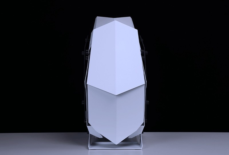 迷你版“巨物”异形机箱，搭配可超频的非K酷睿i5-12400装机分享