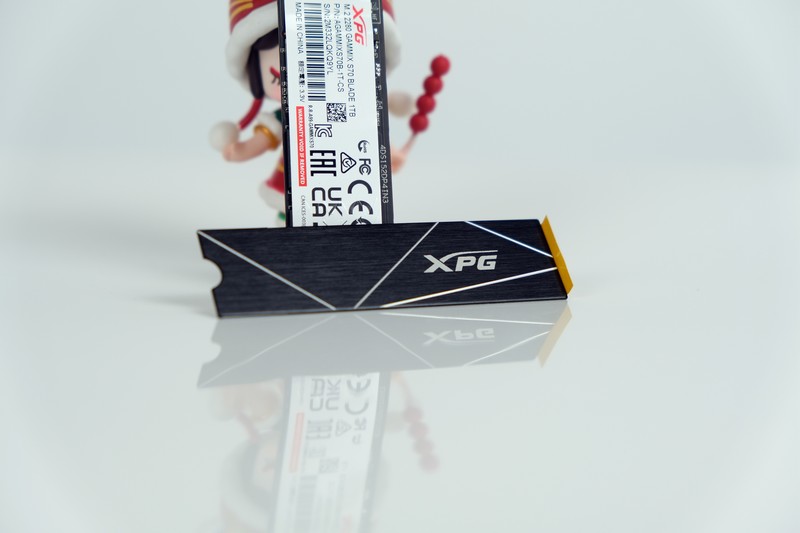 轻松突破7000MB/s XPG 翼龙 S70 Blade PCIe 4.0固态硬盘极速体验