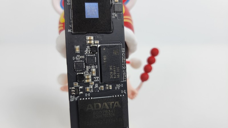 轻松突破7000MB/s XPG 翼龙 S70 Blade PCIe 4.0固态硬盘极速体验