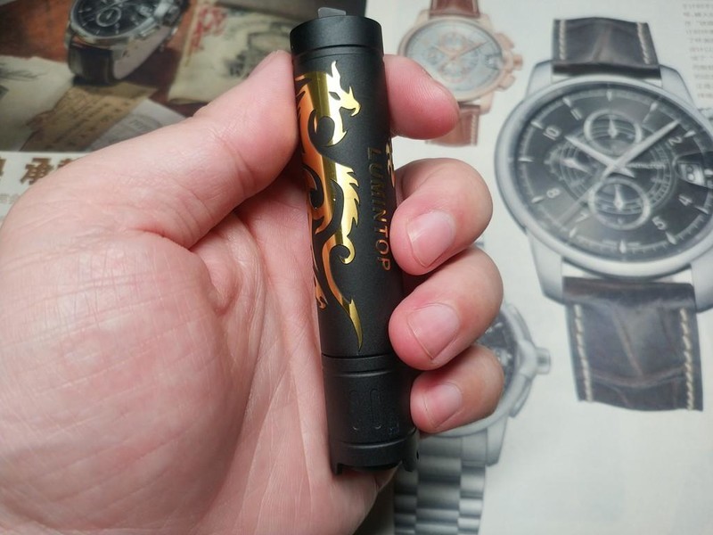 精工品质，美好寓意：雷明兔潜龙手电