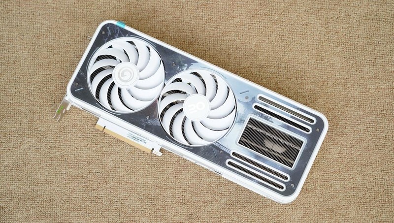 谁才是高性价比游戏神器？R5 9600X、i5 14600KF对比测试