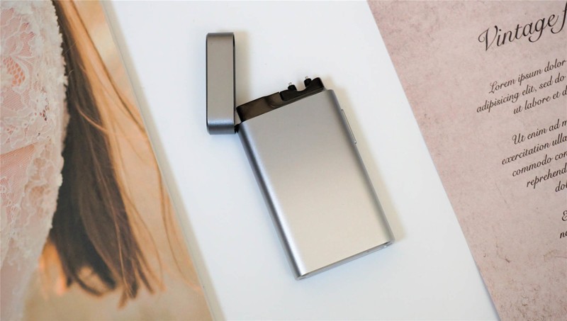 小米有品上线男人的新玩具！极蜂等离子电弧打火机评测：颜值不错