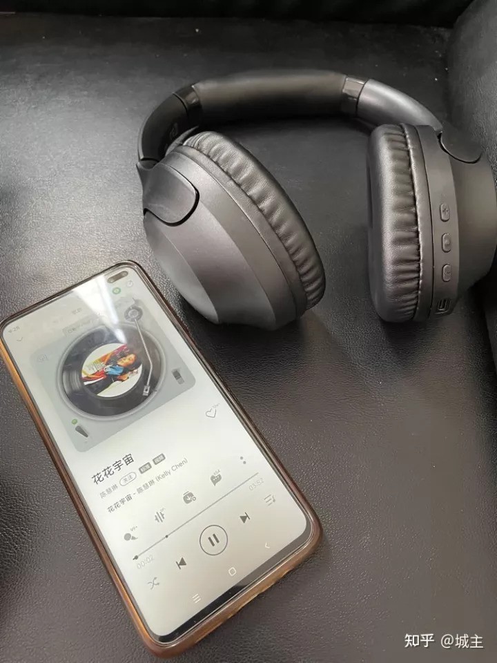 QCY H2头戴式无线耳机 50H强悍续航 充一次听一周