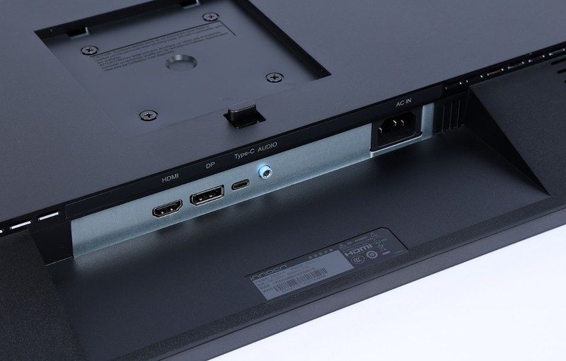 设计制图用显示器咋选？千元档INNOCN 27C1U-D 4K专业美术显示器推荐