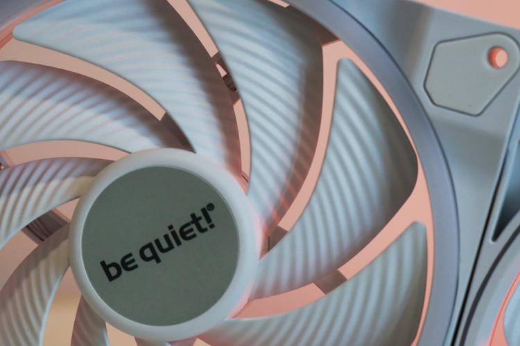 省电又安全！RTX40系列电源超给力，德商德静界1000w、Light Wings机箱风扇开箱体验