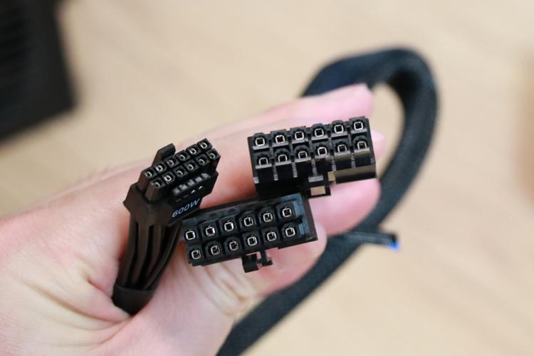 省电又安全！RTX40系列电源超给力，德商德静界1000w、Light Wings机箱风扇开箱体验